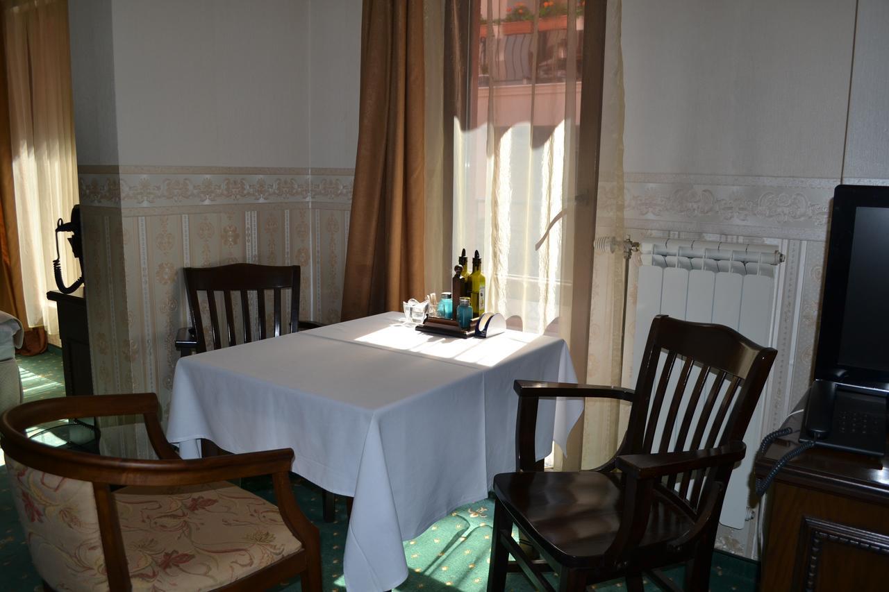 Hotel Amsterdam 3*